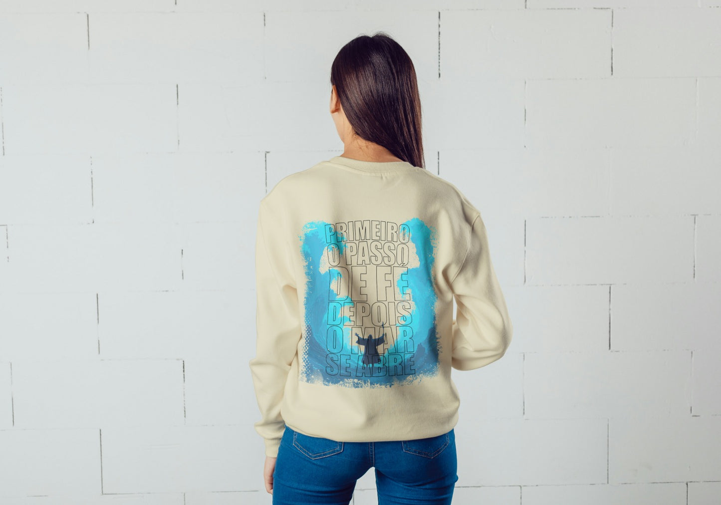 Sweat s/ capuz Moisés